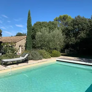 Bed & Breakfast Maison Les Chenes 