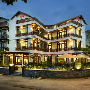 Hotel Threeway Riverside
